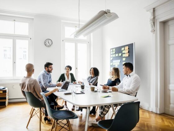 Leadership Tips for Building High-Performing Teams